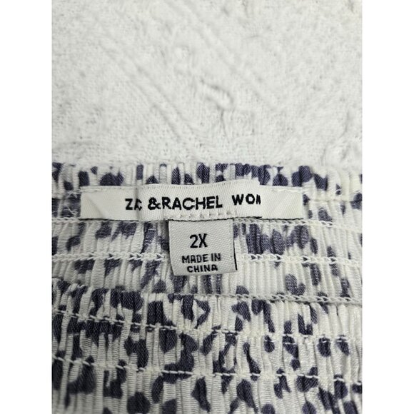 White/Navy Patten Flowy Blouse 2X with wide ruffle sleeves, unique, lightwgt - Picture 3 of 7